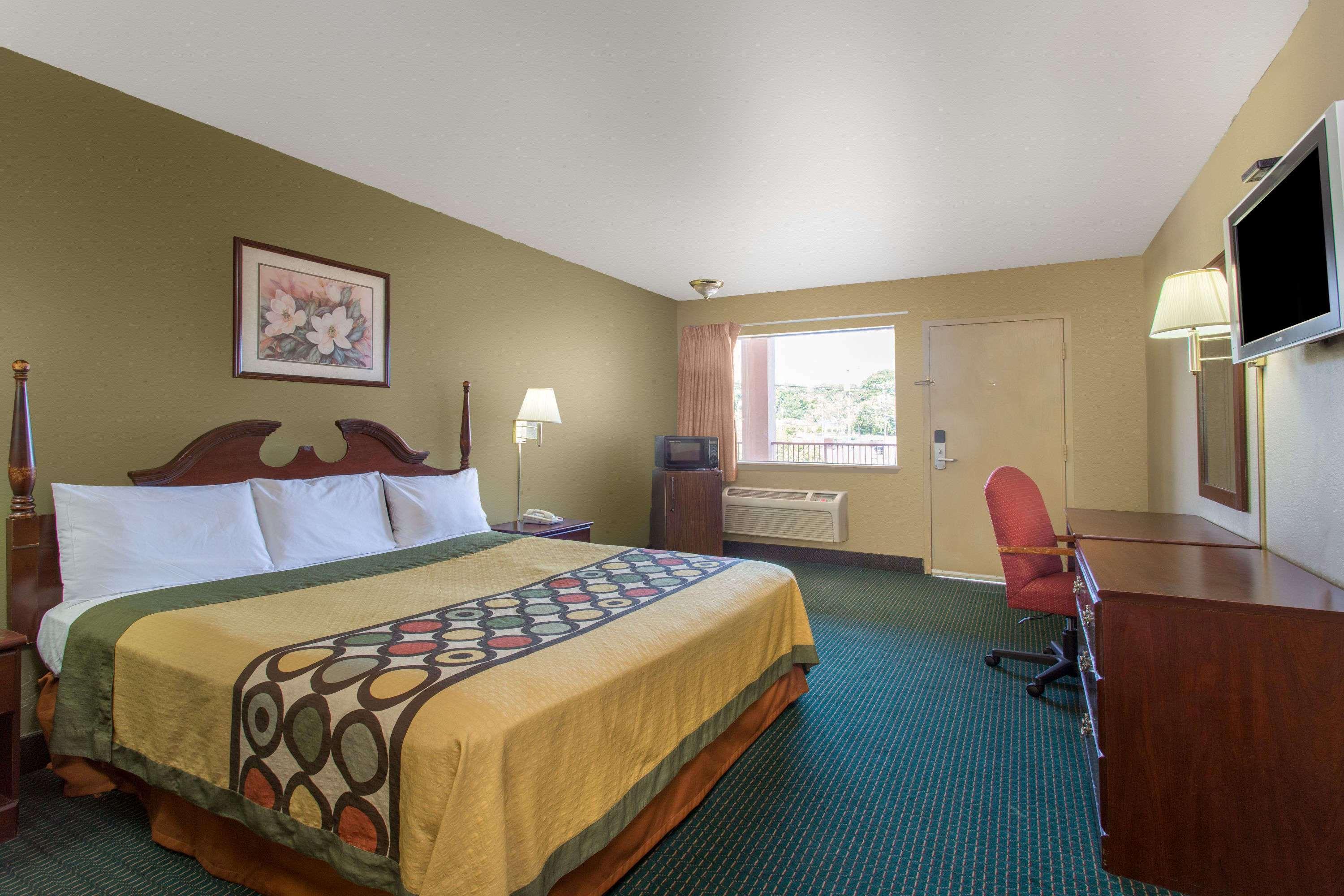 Super 8 By Wyndham Durham/University Area Nc Εξωτερικό φωτογραφία