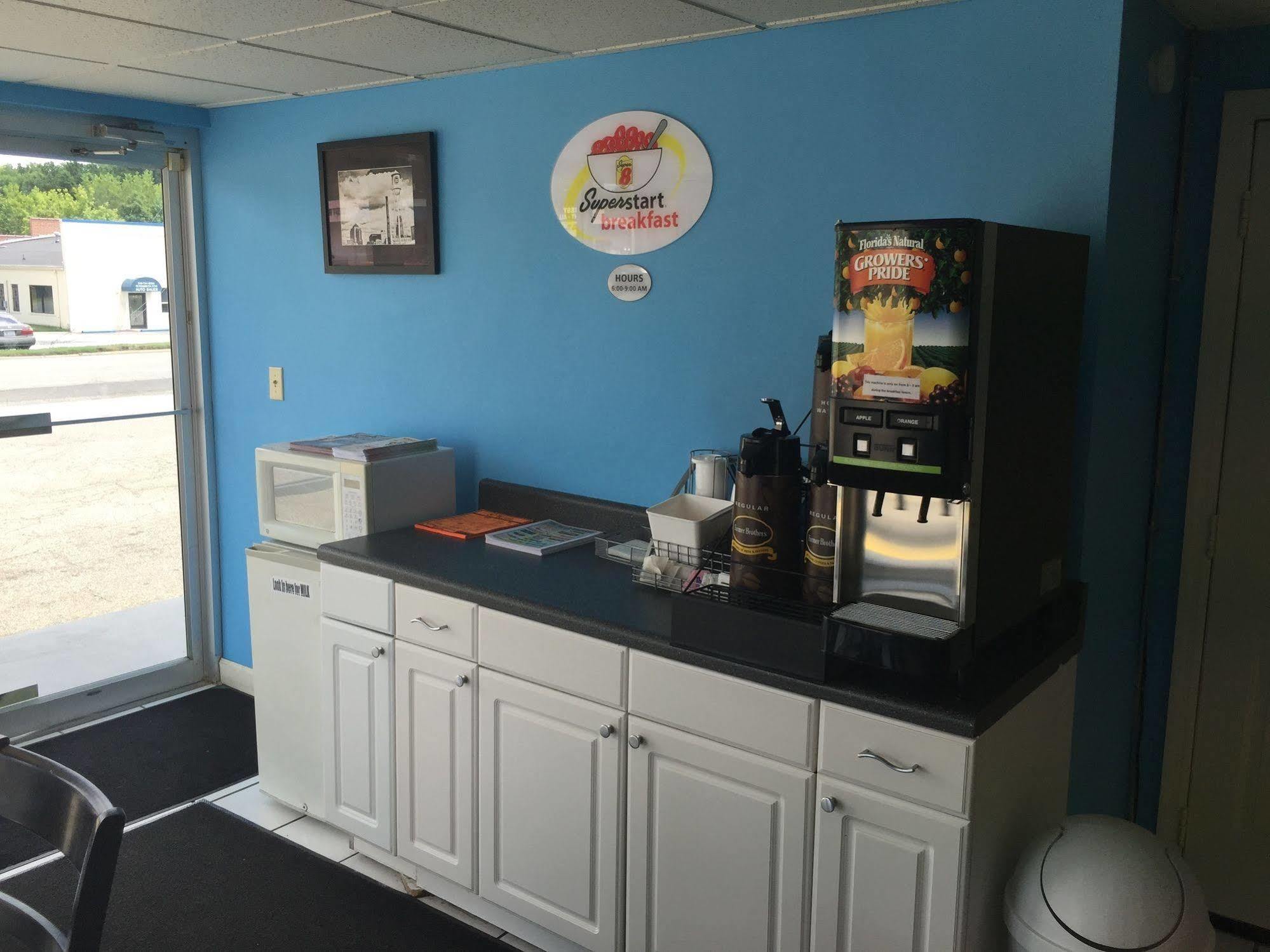 Super 8 By Wyndham Durham/University Area Nc Εξωτερικό φωτογραφία